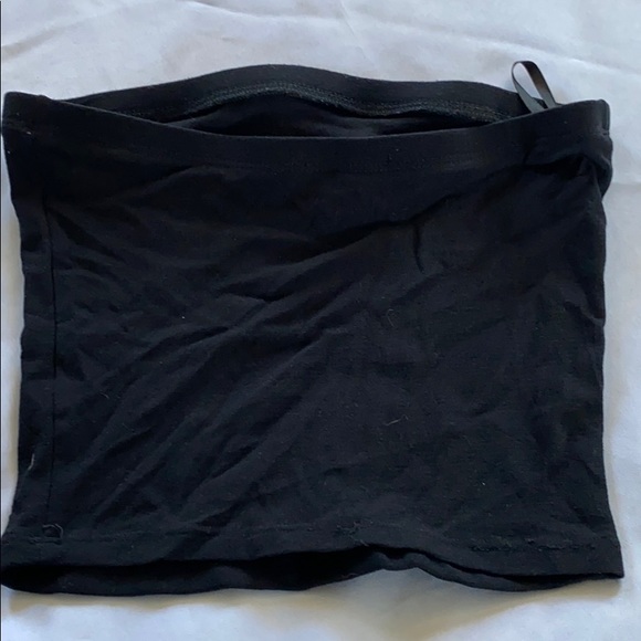 Top.. - Picture 3 of 3